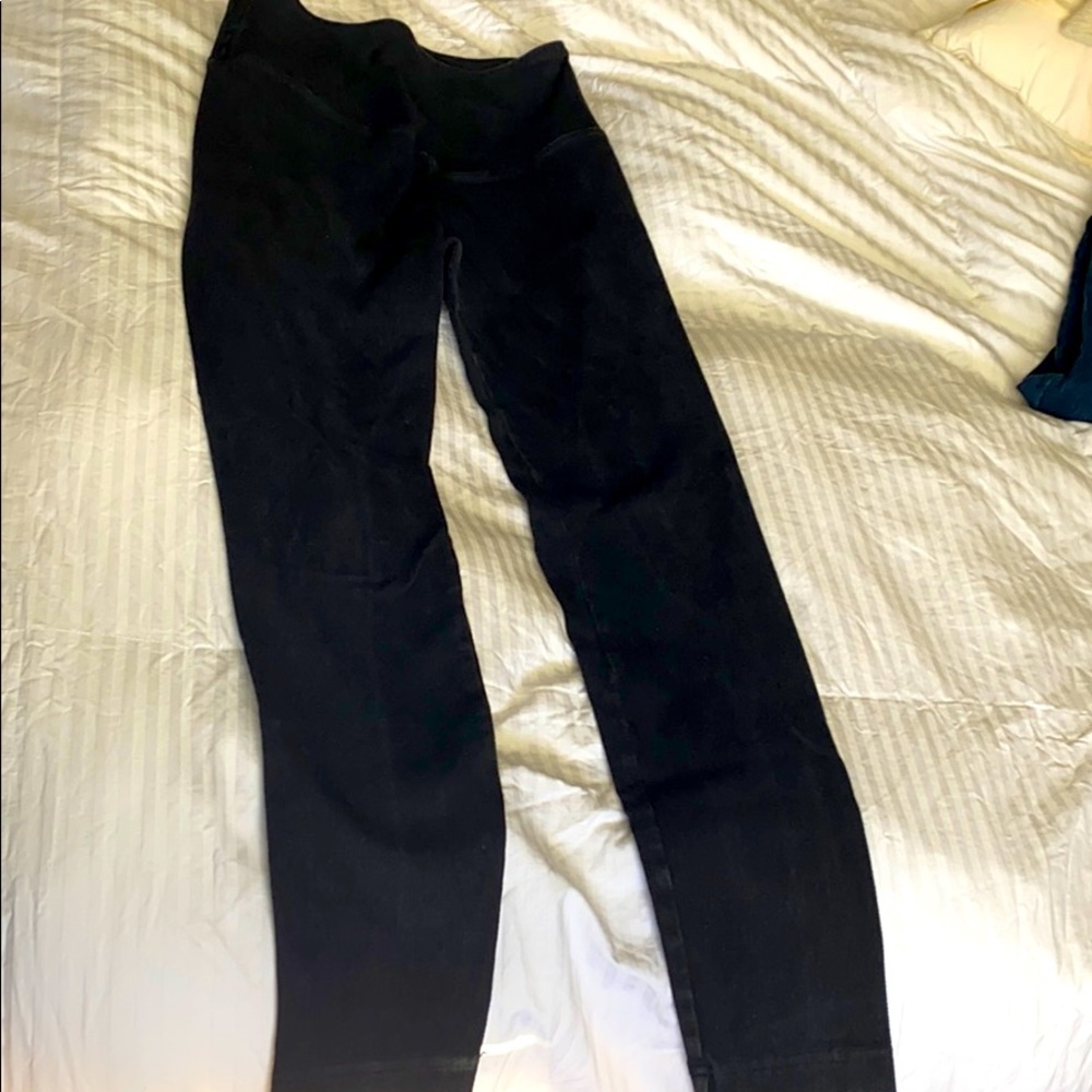 High waist jeggings.